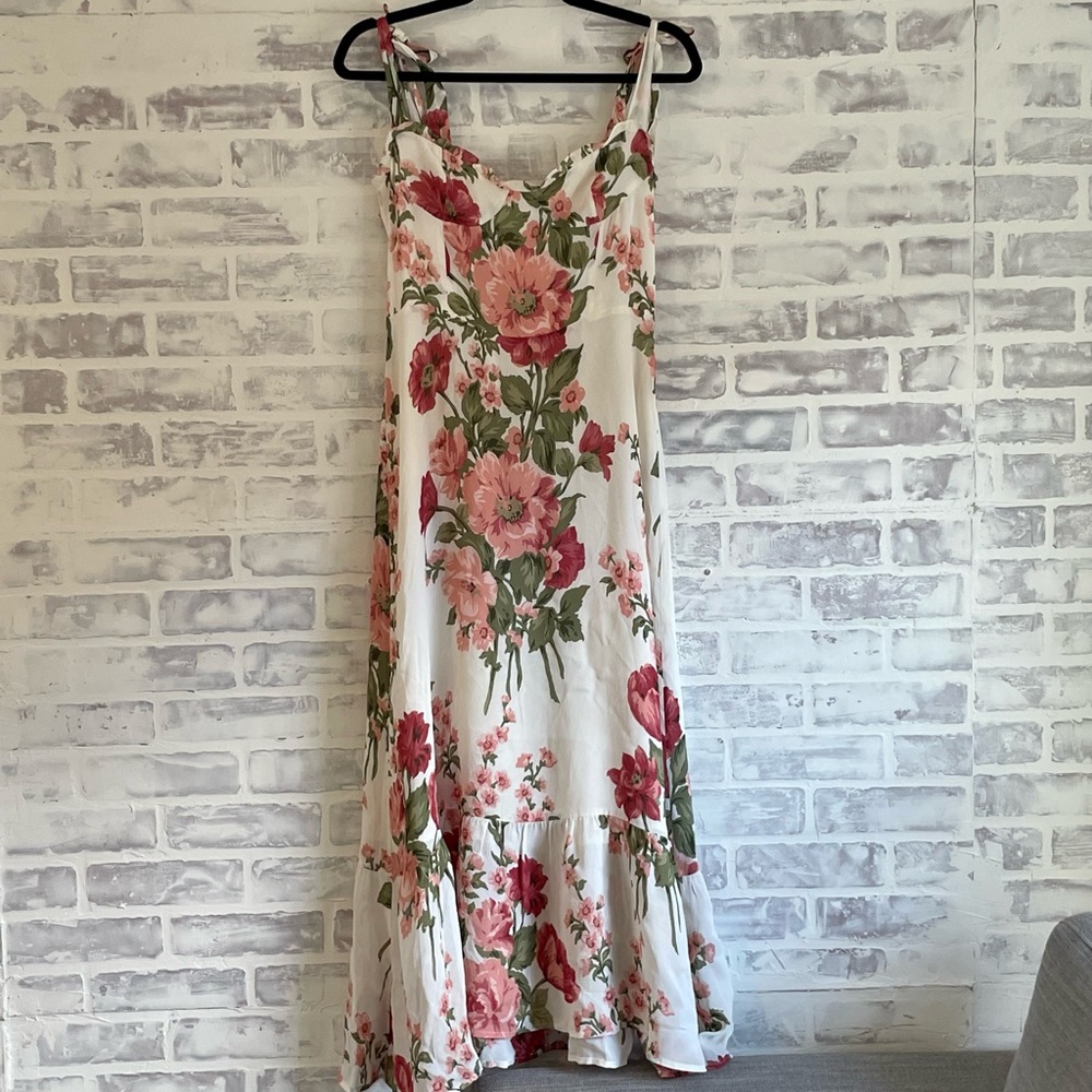 Reformation Nikita Dress in Etienne